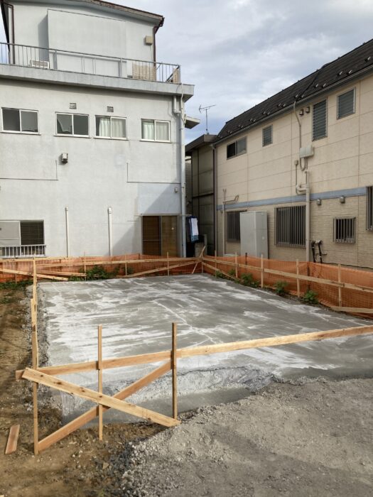 江戸川区で注文住宅を建てるニットー住宅の基礎工事