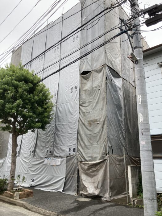 江戸川区で注文住宅を建てる工務店ニットー住宅、工事部の菅原信義です。