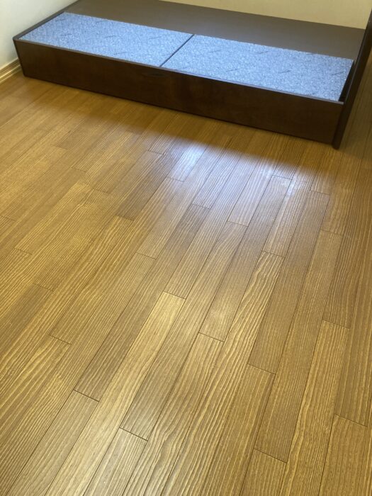 みなさん、こんにちは。江戸川区で自然素材をふんだんに使用した家づくりを




している株式会社ニットー住宅・施工部の菅原信義です。